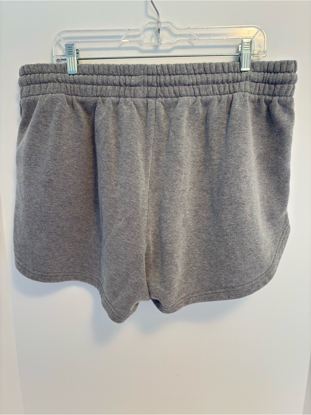 Wild Fable Women's Fleece Pull-On Shorts Gray/ Black Set of 2 Size XL - Picture 3 of 9